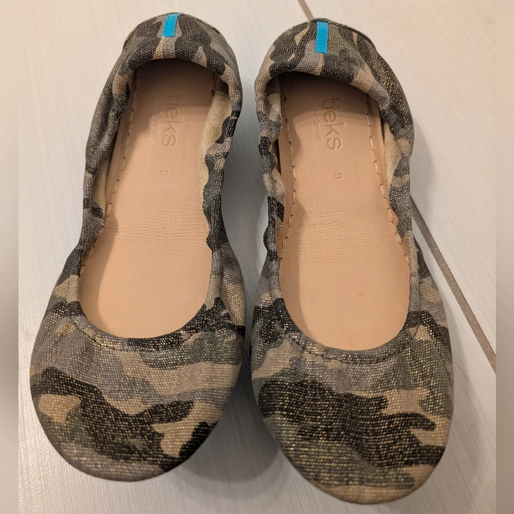 Tieks Camouflage Camo Canvas Ballet Flats Size 9 - Picture 2 of 10